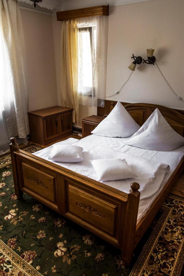 Casa Comfort Câmpulung Moldovenesc Extérieur photo